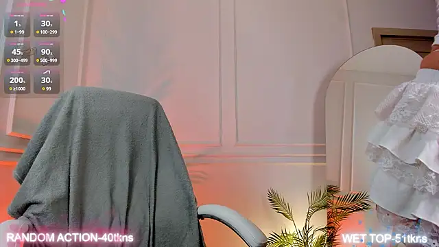 luna joy  online show from 03/13/26, 01:49