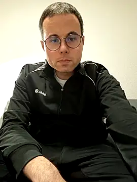 Simonudist online show from 02/05/26, 05:09