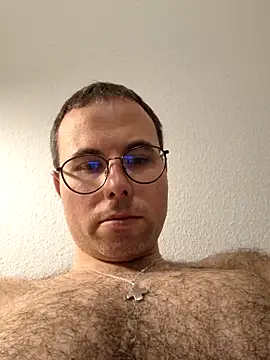 Simonudist online show from 12/16/25, 08:24