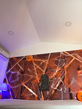 DanielaMedinaa online show from 10/30/25, 10:28