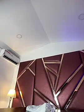 DanielaMedinaa online show from 11/20/25, 08:09