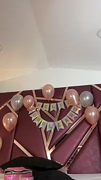 DanielaMedinaa online show from 10/15/25, 08:17