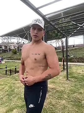 MaxxxSteil online show from 02/05/26, 08:48