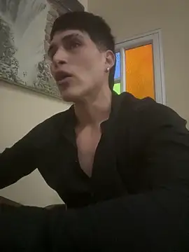 Snapshot of MaxxxSteil chatting on 10/04/25, 01:56 MaxxxSteil online show from 10/04/25, 01:56