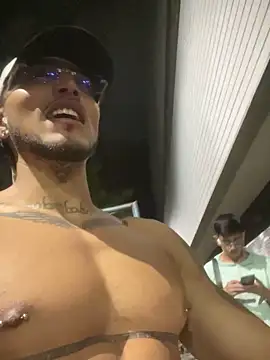 Snapshot of MaxxxSteil chatting on 03/22/25, 08:08 MaxxxSteil online show from 03/22/25, 08:08