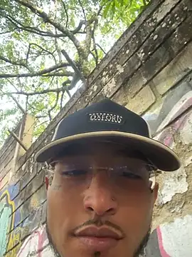 Snapshot of MaxxxSteil chatting on 03/22/25, 10:15 MaxxxSteil online show from 03/22/25, 10:15