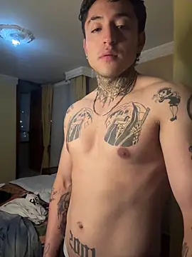 MaxxxSteil online show from 02/25/26, 02:45