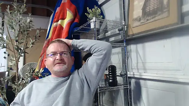 Randomoldguy615 online show from 03/02/25, 03:45