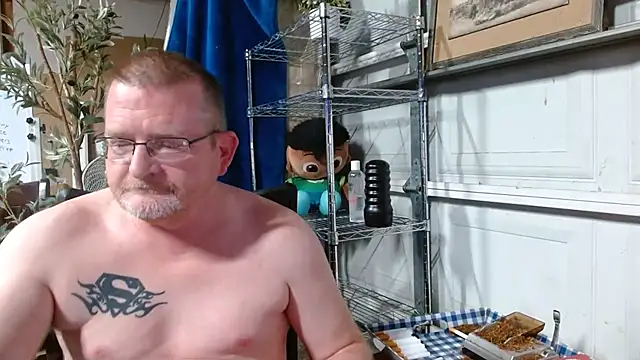 Randomoldguy615 online show from 02/27/25, 01:41