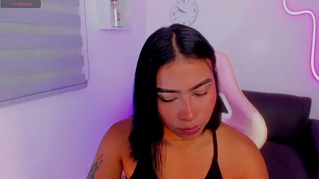 Ivyy Moon  online show from 09/09/25, 02:54