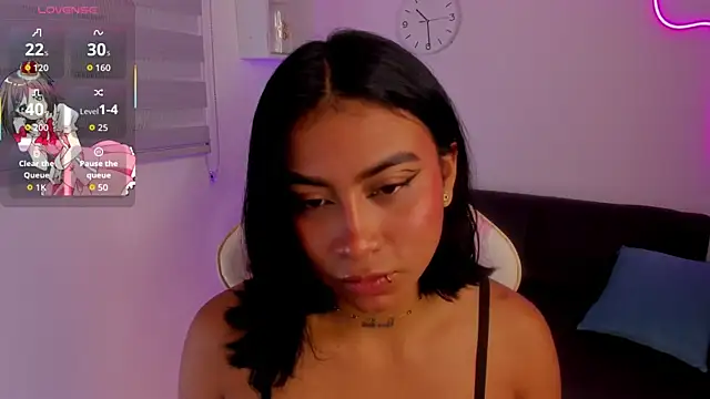 Ivyy Moon  online show from 09/19/25, 03:32