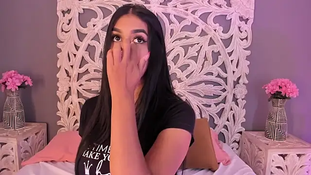 AnnieGibbyns online show from 11/24/25, 08:53