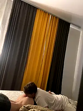 kisssssssss online show from 11/06/25, 05:11