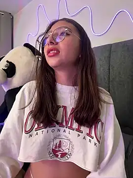 Dirty-Bunnyyy online show from 05/15/26, 03:04