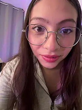 Dirty-Bunnyyy online show from 04/28/26, 03:11