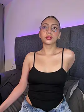 Dirty-Bunnyyy online show from 04/03/26, 04:52