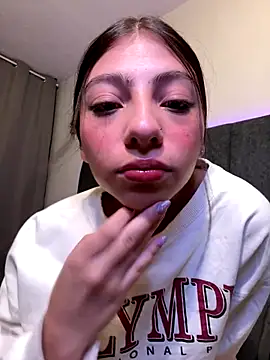 Dirty-Bunnyyy online show from 10/29/25, 06:12