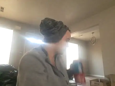 boarder3494 online show from 02/28/25, 12:42