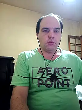 Jovissoares7ye online show from 04/15/26, 01:55