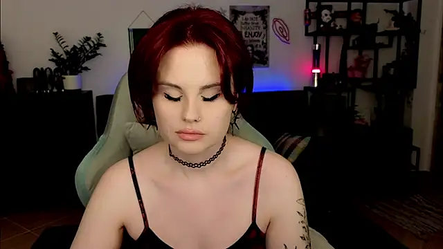 Della Ideal online show from 02/24/26, 06:31