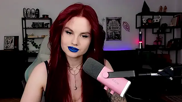 Della Ideal online show from 04/07/26, 06:21