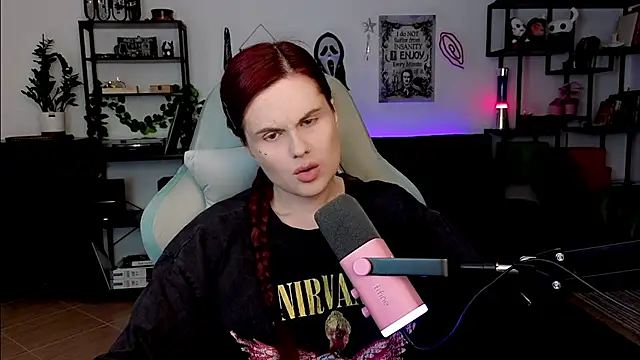 Della Ideal online show from 03/29/26, 05:14