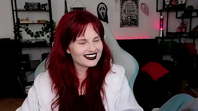 Della Ideal online show from 04/15/26, 07:58