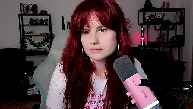 Della Ideal online show from 04/14/26, 06:13