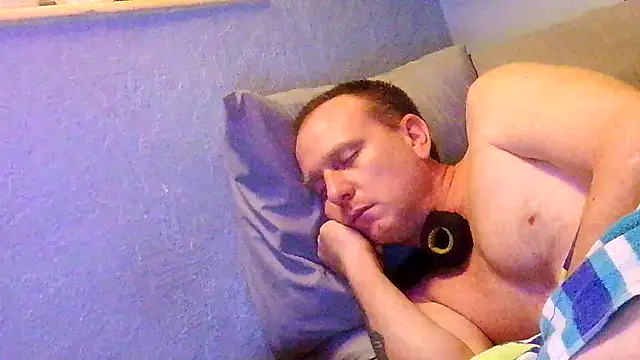 Snapshot of PornStro921 chatting on 03/02/26, 07:15 PornStro921 online show from 03/02/26, 07:15