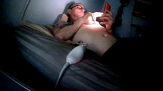 PornStro921 online show from 02/11/26, 08:14