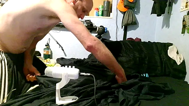 PornStro921 online show from 06/04/26, 12:15