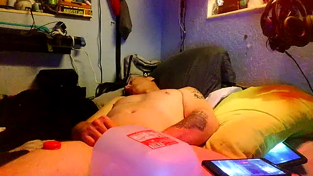 Snapshot of PornStro921 chatting on 03/22/26, 08:27 PornStro921 online show from 03/22/26, 08:27