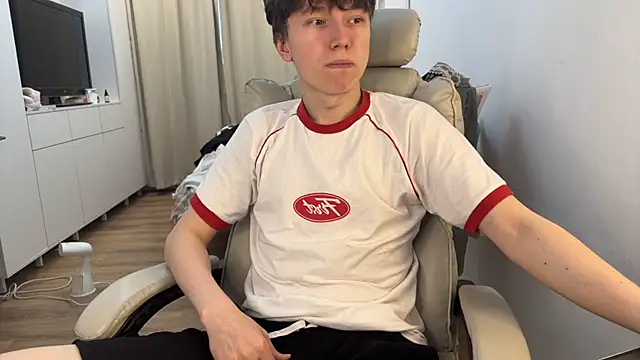 tommy colson online show from 10/27/25, 01:23