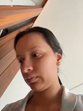 Soy Sara7 online show from 10/31/25, 02:24