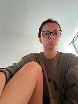 Soy Sara7 online show from 11/22/25, 01:21