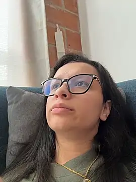 Soy Sara7 online show from 11/24/25, 12:16