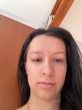 Soy Sara7 online show from 12/17/25, 02:11