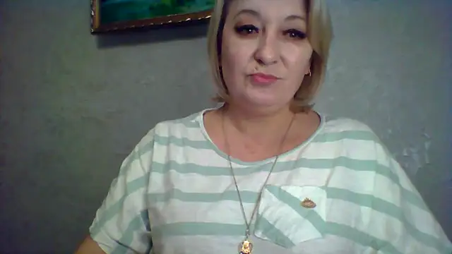 ArielXLoveresss online show from 11/20/25, 10:31