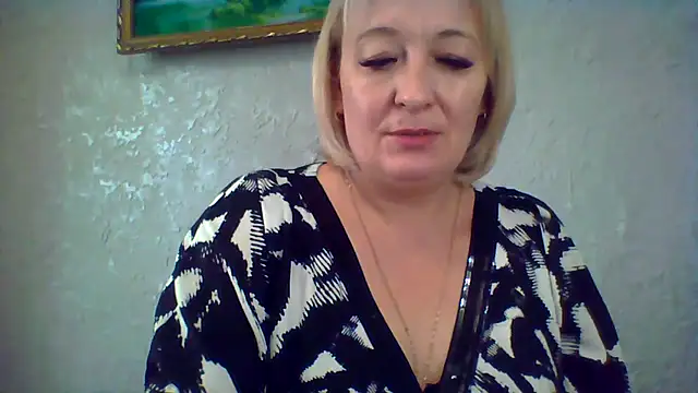 ArielXLoveresss online show from 10/30/25, 11:08