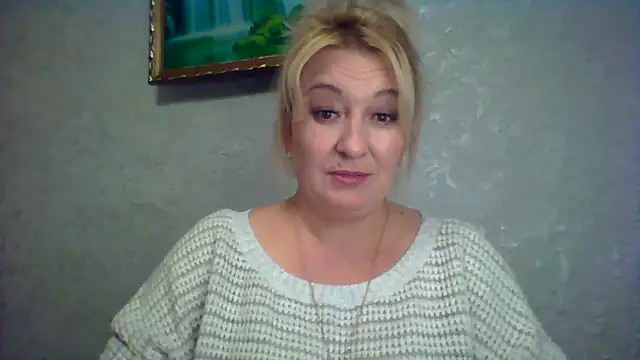 ArielXLoveresss online show from 10/11/25, 06:09