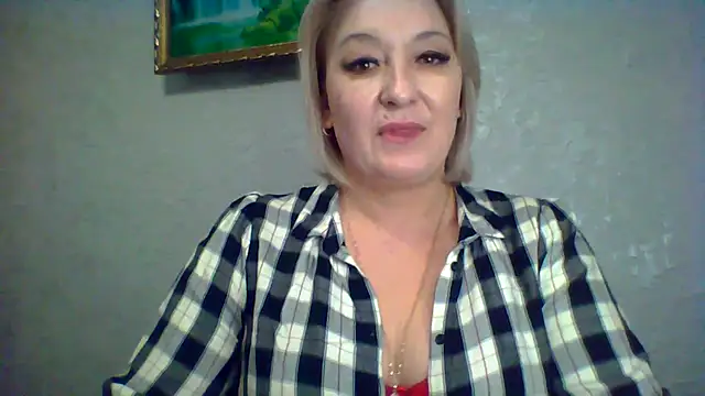 ArielXLoveresss online show from 12/01/25, 10:05