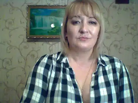 ArielXLoveresss online show from 03/16/25, 05:50