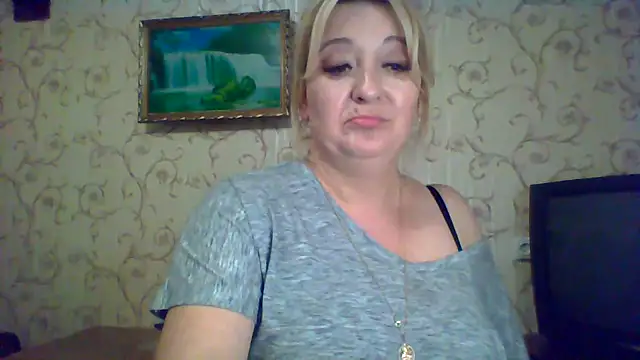 ArielXLoveresss online show from 09/11/25, 03:01
