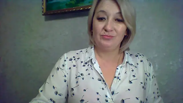 ArielXLoveresss online show from 11/07/25, 07:51