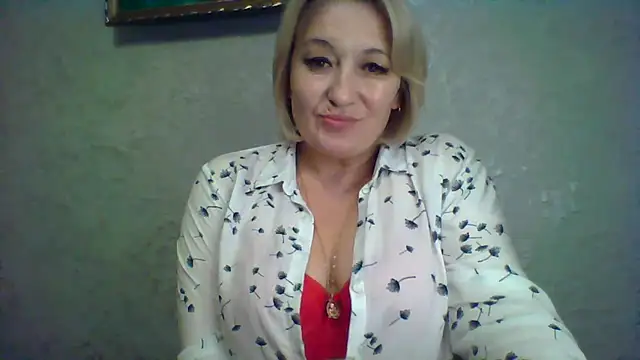 ArielXLoveresss online show from 11/04/25, 06:22