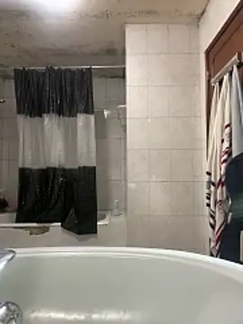 rogerdik76 online show from 02/10/26, 06:23