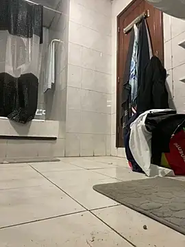 rogerdik76 online show from 03/04/26, 05:59