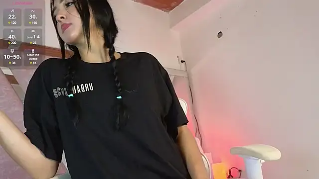 GirlPiscis online show from 02/24/25, 01:21