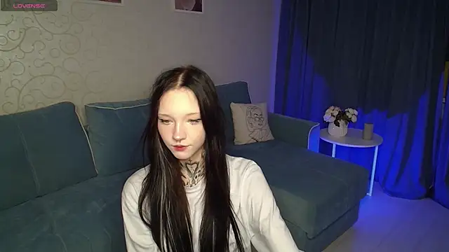 Snapshot of mefwhore chatting on 11/02/25, 03:06 mefwhore online show from 11/02/25, 03:06