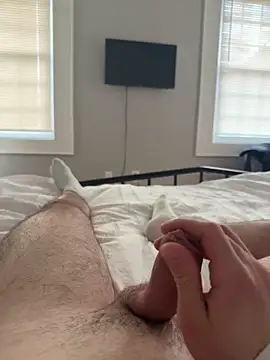 Snapshot of hornyyboy32 chatting on 02/22/25, 07:58 hornyyboy32 online show from 02/22/25, 07:58